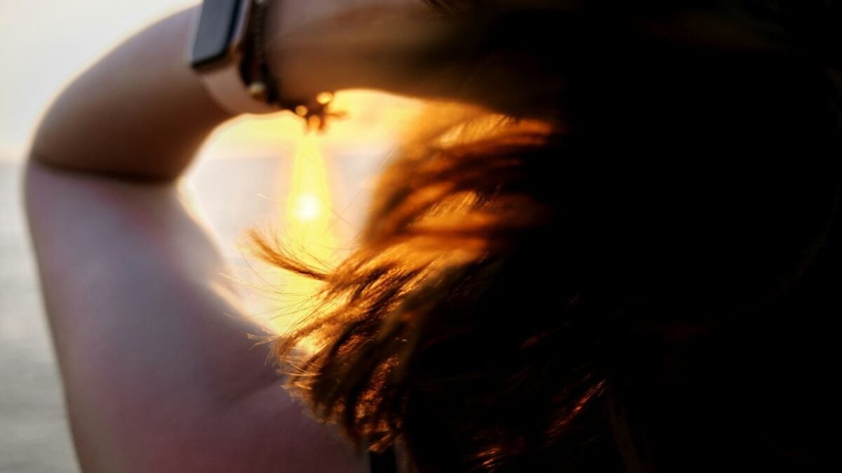 Capelli protetti e profumati in vacanza: i nuovi prodotti in spray dell’Estate 2025