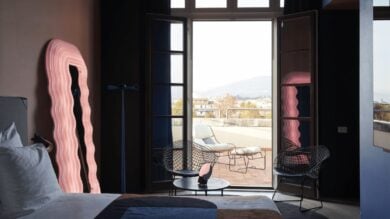 Specchi di design: nuove forme e materiali per valorizzare gli interni contemporanei