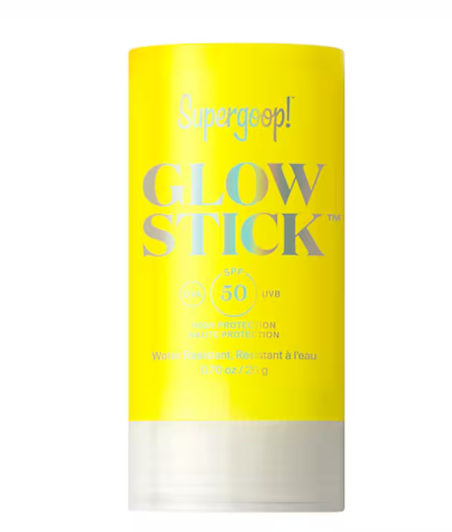 Pelle radiosa e zero scottature con le nuove Protezioni Solari effetto Glow Pelle radiosa e zero scottature con le nuove Protezioni Solari effetto Glow