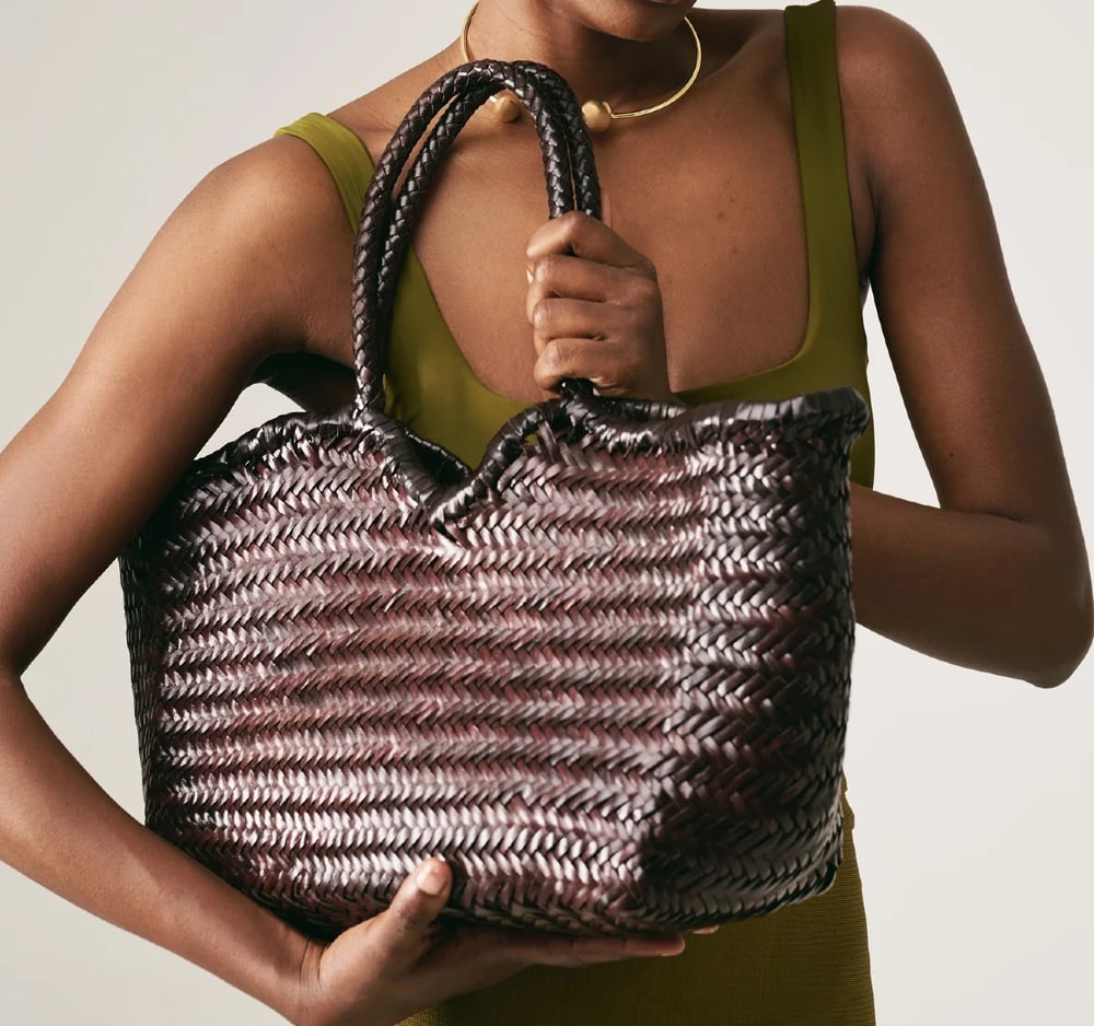 Borse estive: i modelli di tendenza must have per look effortless chic Borse estive: i modelli di tendenza must have per look effortless chic