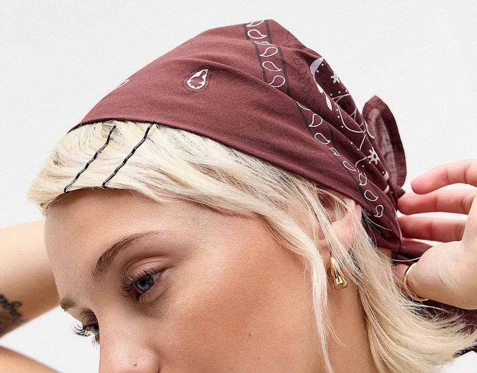 Gli Accessori per Capelli più chic dell’Estate 2025 Gli Accessori per Capelli più chic dell’Estate 2025