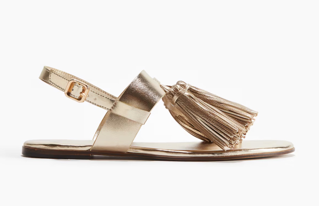 La wishlist dei Sandali infradito da avere questa estate! La wishlist dei Sandali infradito da avere questa estate!