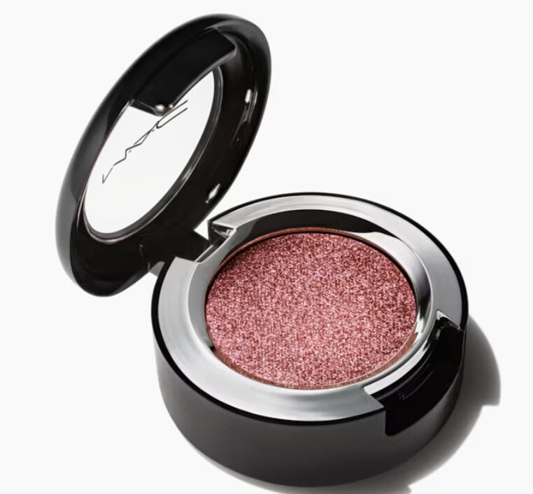 I consigli dei make up artist: come scegliere l’ombretto in base all’età e alla stagione…