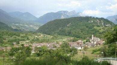In questo borgo del trentino immerso nel verde il relax è assicurato