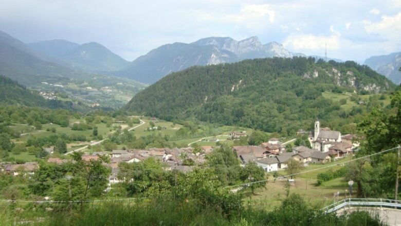 In questo borgo del trentino immerso nel verde il relax è assicurato