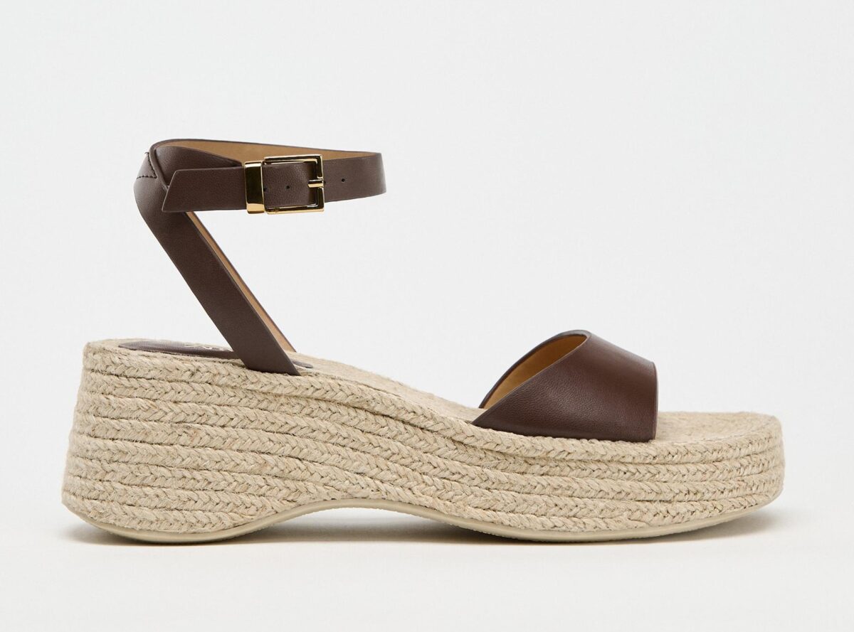 Le Espadrillas dettano tendenza: ecco i modelli più desiderati dell’estate Le Espadrillas dettano tendenza: ecco i modelli più desiderati dell’estate