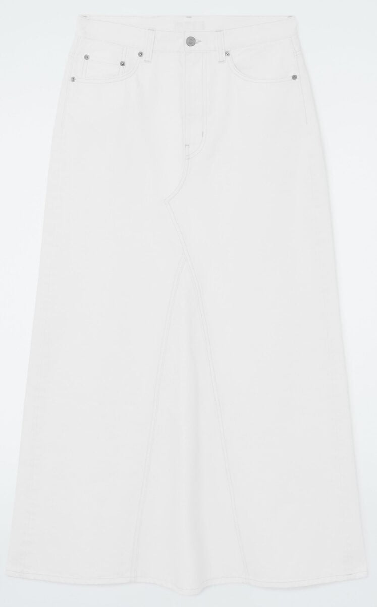 Chi ama il bianco non potrà resistere: ecco le gonne lunghe total white più chic dell’estate