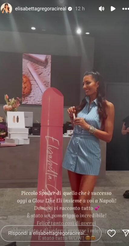 Elisabetta Gregoraci, neppure in estate rinuncia allo stile più trendy-chic con il mini dress scamiciato: da avere subito nell’armadio! Elisabetta Gregoraci, neppure in estate rinuncia allo stile più trendy-chic con il mini dress scamiciato: da avere subito nell’armadio!