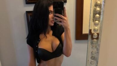 Kylie Jenner si è vestita di bianco al matrimonio di Jeff Bezos e Lauren Sanchez? La verità vi stupirà!