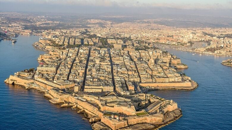 Vacanze al mare a piccoli prezzi: le mete Europee low cost dell’Estate 2025