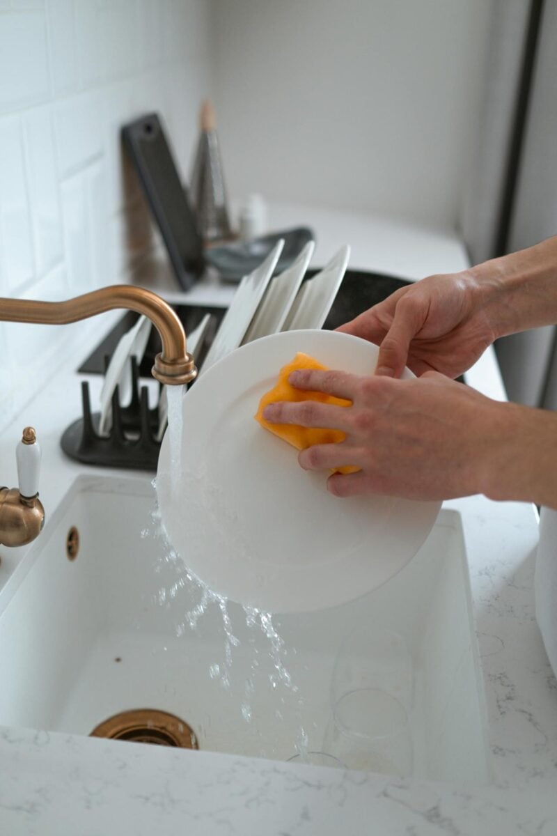 Lavastoviglie, gli errori che tutti fanno senza saperlo: il 4 è il più sottovalutato!