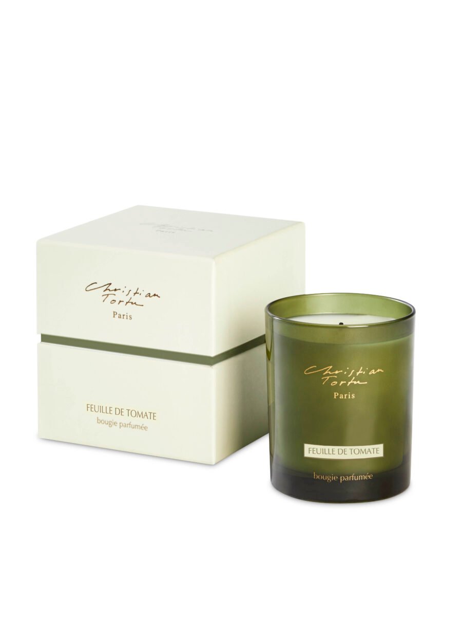 Atmosfere estive e raffinate: i profumi perfetti per ambienti, tessuti e sensi Atmosfere estive e raffinate: i profumi perfetti per ambienti, tessuti e sensi