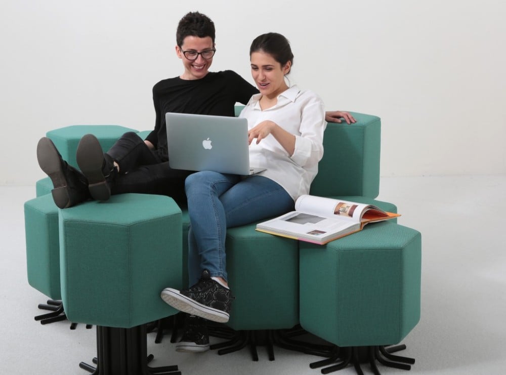 Funzionalità e stile in pochi metri quadri: i mobili salvaspazio di design Funzionalità e stile in pochi metri quadri: i mobili salvaspazio di design