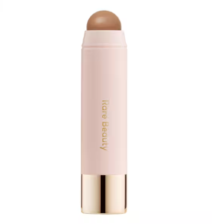 Colorito sunkissed in un gesto: i bronzer stick che amerai questa estate