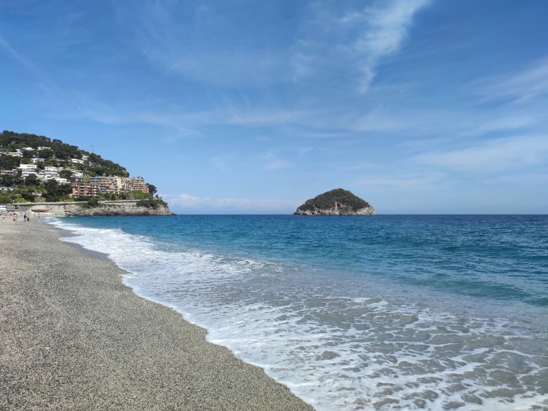 Fuga al Mare da Milano: le destinazioni più vicine se trascorri l’estate in città Fuga al Mare da Milano: le destinazioni più vicine se trascorri l’estate in città