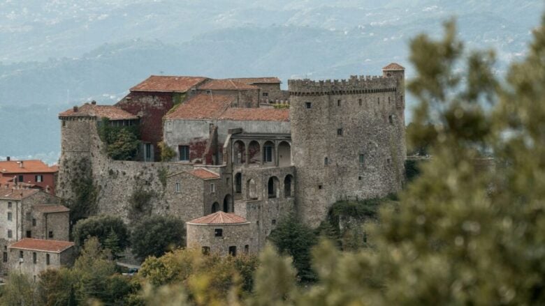 Da Pontremoli a Malgrate: 5 borghi della Lunigiana che vi riempiranno gli occhi