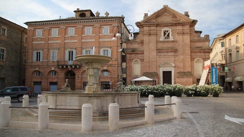 Tra dolcezza e bellezza: il borgo delle Marche conosciuto come la città del miele
