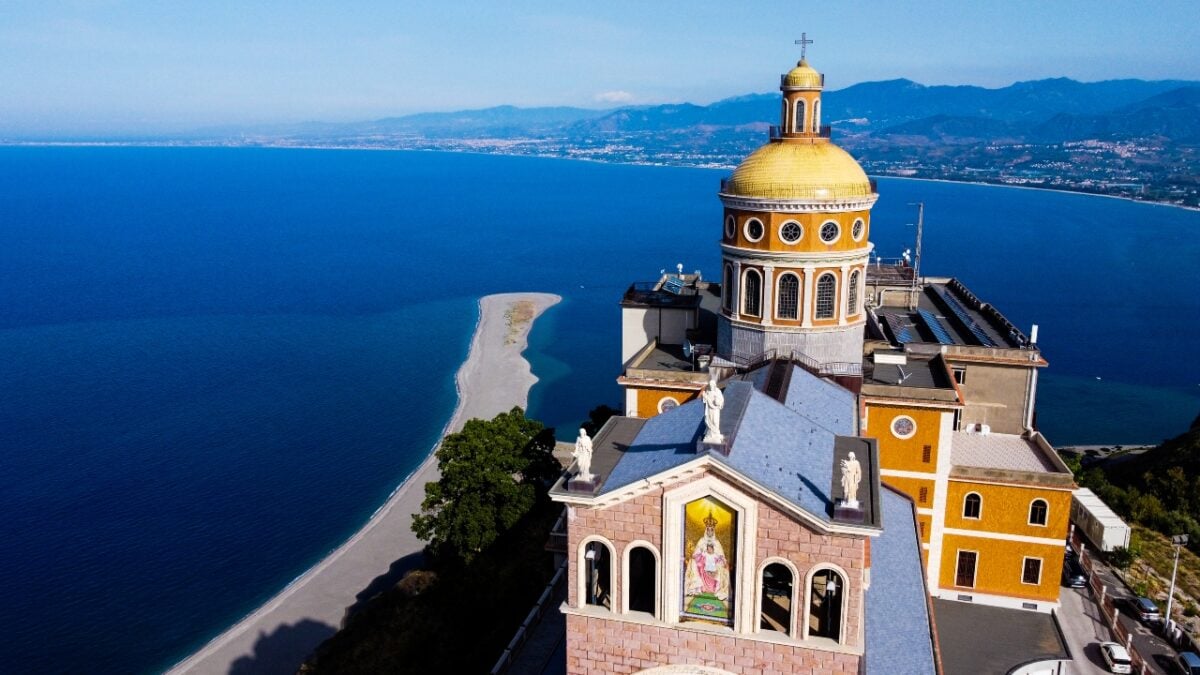 Questo borgo che si affaccia sul Tirreno è la meta ideale per le vostre prossime vacanze