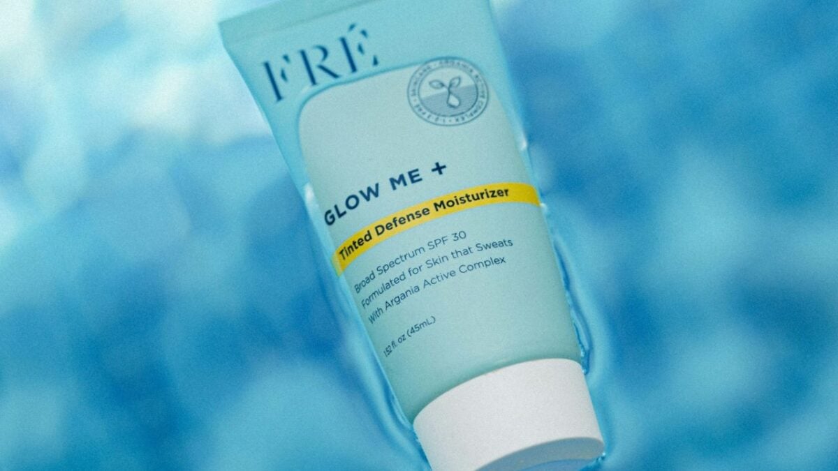 Skincare: proteggi e illumina la pelle del viso con questi fluidi leggerissimi
