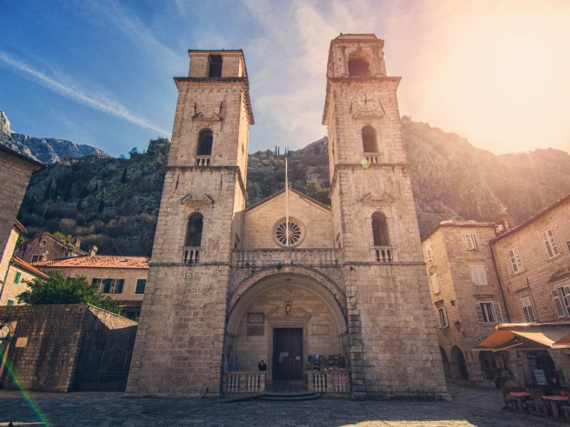 Kotor, la gemma del Montenegro: una città medievale sul mare da scoprire subito Kotor, la gemma del Montenegro: una città medievale sul mare da scoprire subito