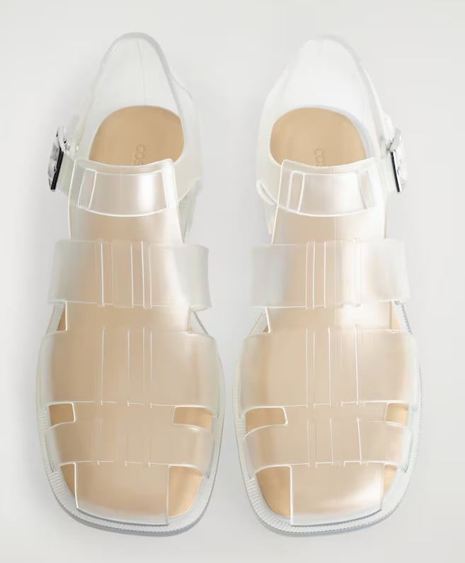 Scarpe trasparenti, la tendenza naked che spopola tra le It Girl Scarpe trasparenti, la tendenza naked che spopola tra le It Girl