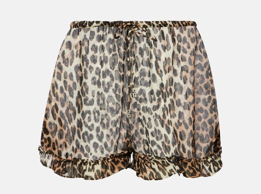 Gli Accessori animalier per look beachwear eleganti e wild Gli Accessori animalier per look beachwear eleganti e wild