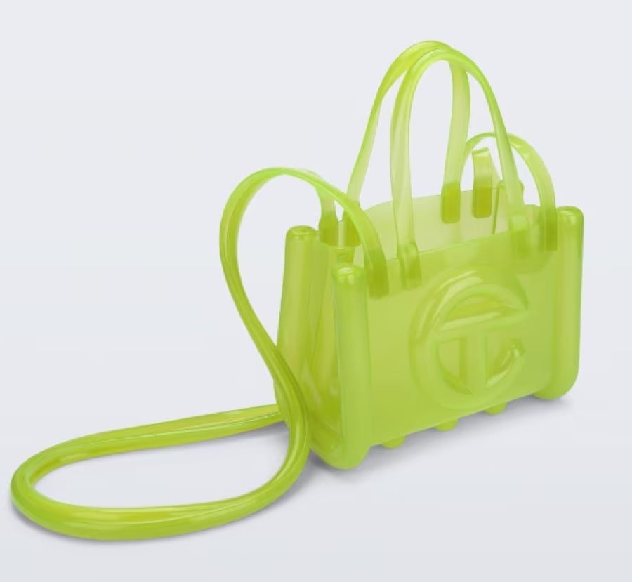 Le Borse Jelly sono la nostra fashion crush di Agosto! Le Borse Jelly sono la nostra fashion crush di Agosto!