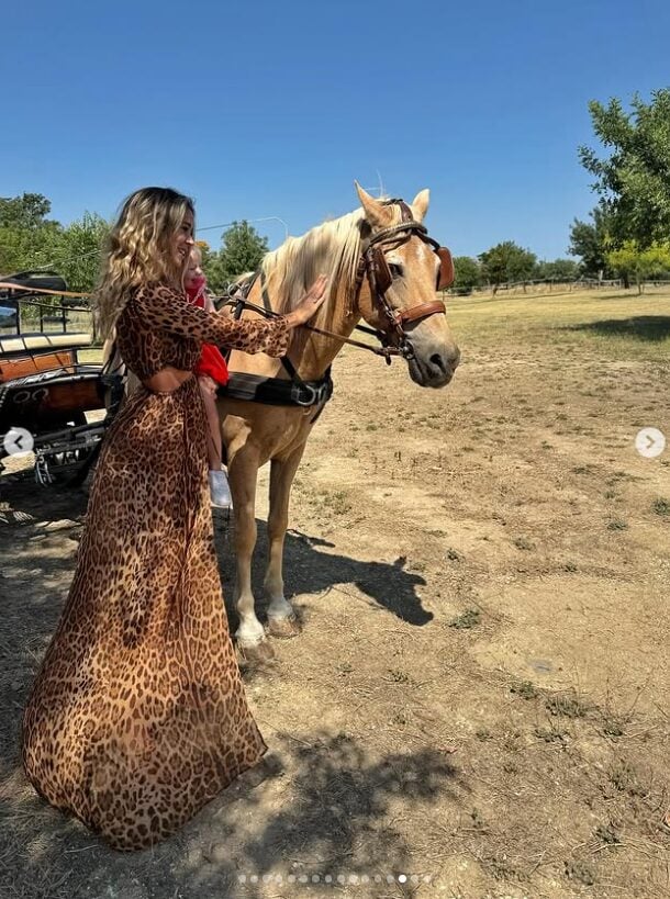 Diletta Leotta sfoggia il vestito animalier perfetto per l’estate: scopri qui il Look! Diletta Leotta sfoggia il vestito animalier perfetto per l’estate: scopri qui il Look!
