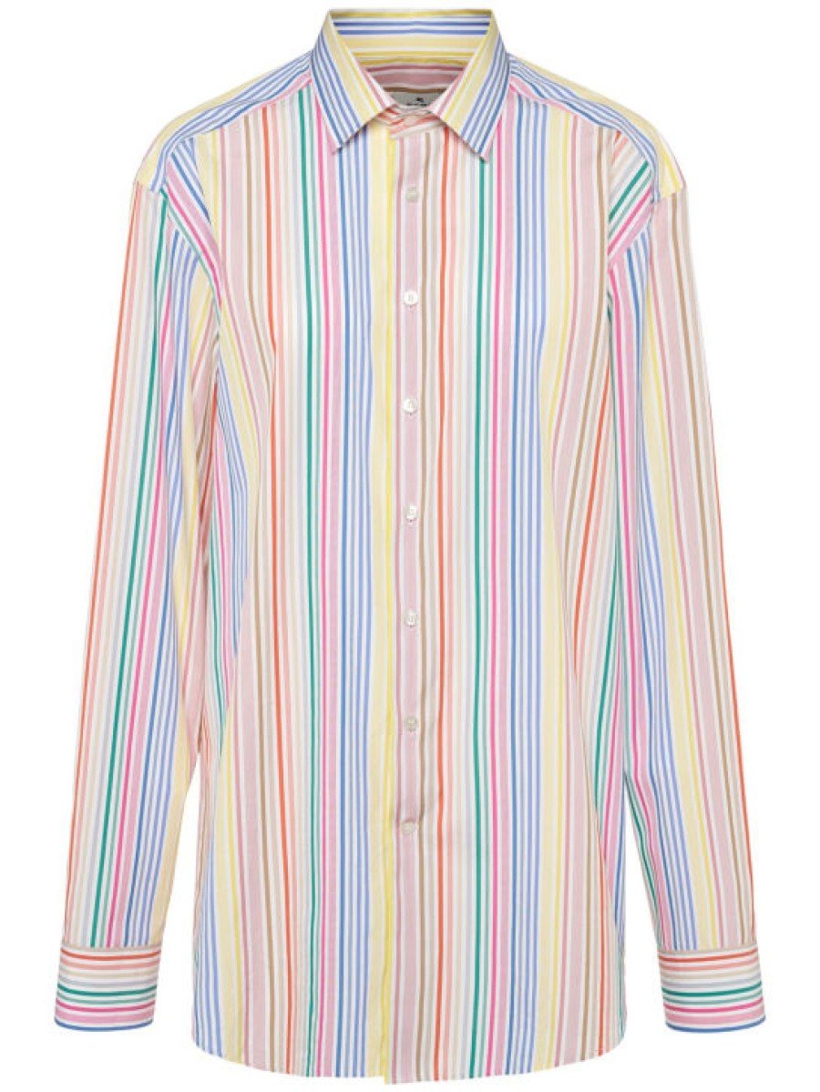 La Camicia a righe è il must have indispensabile per l’Autunno 2025