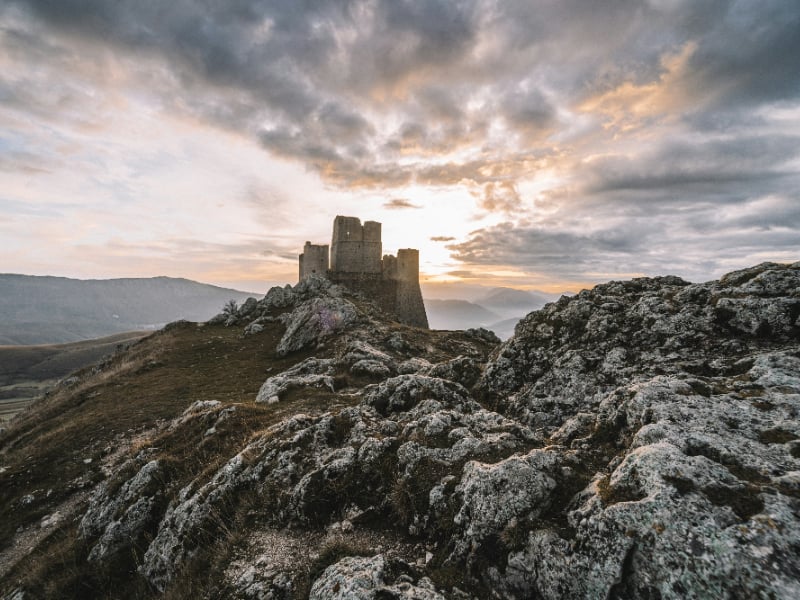 8 luoghi da non perdere assolutamente se siete in vacanza in Abruzzo