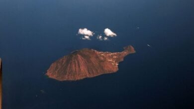 Alla scoperta di Filicudi, l’isola più autentica e selvaggia delle Eolie