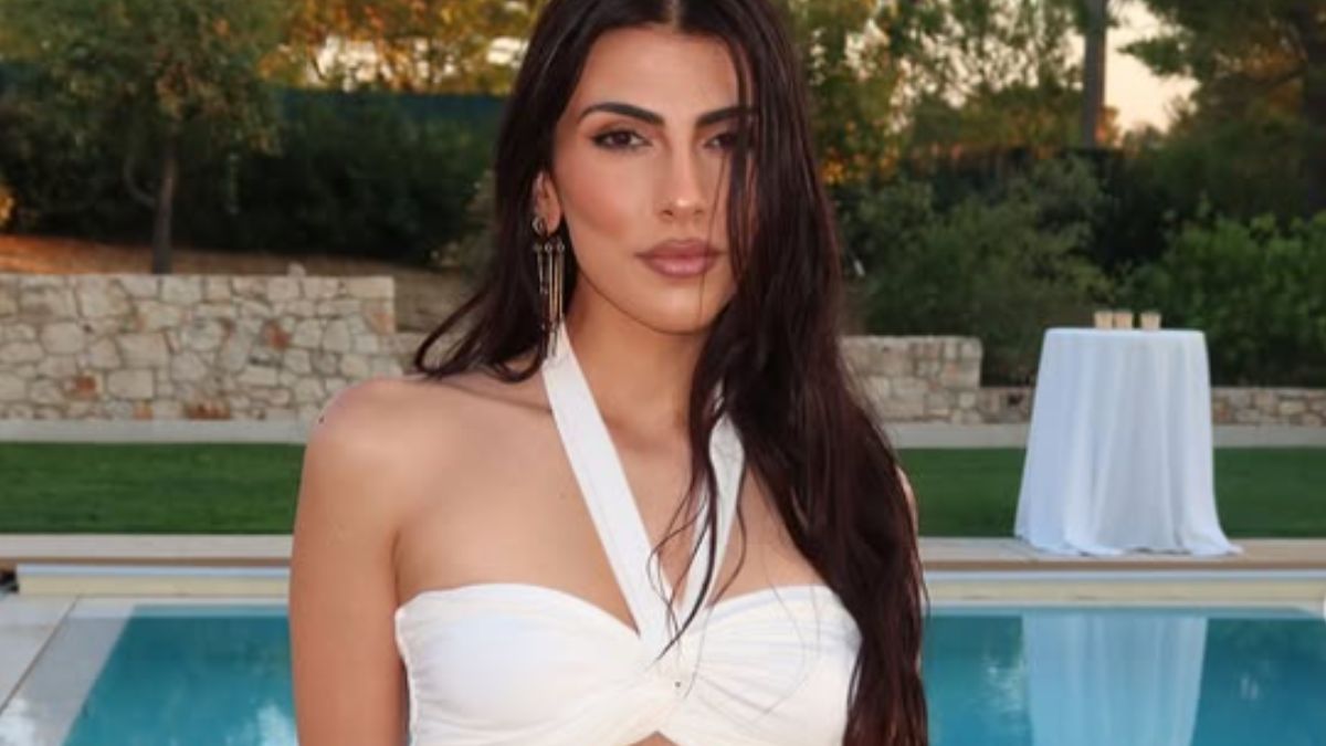 Giulia Salemi, per l’estate 2025 sceglie il bianco come colore must dei suoi outfit!