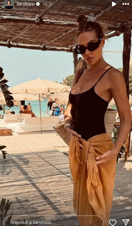 Ilary Blasi, anche per la sua vacanza ad Ibiza segue il trend del momento: scoprilo qui!