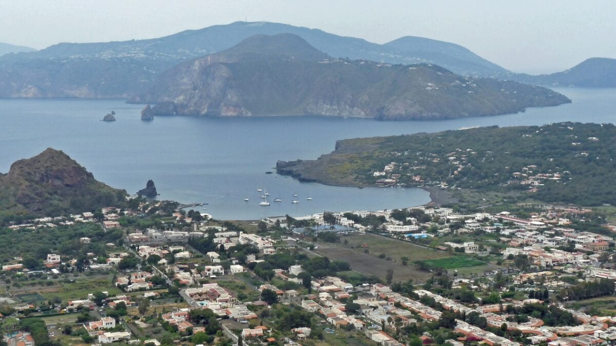 Quest’isola delle Eolie ha la meta ideale per una vacanza wilde