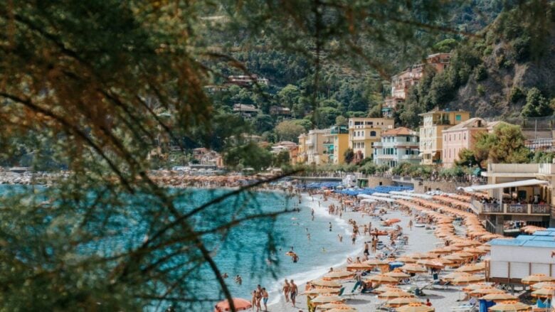 Nel cuore delle cinque terre, dove andare al mare prima che finisca l’estate!