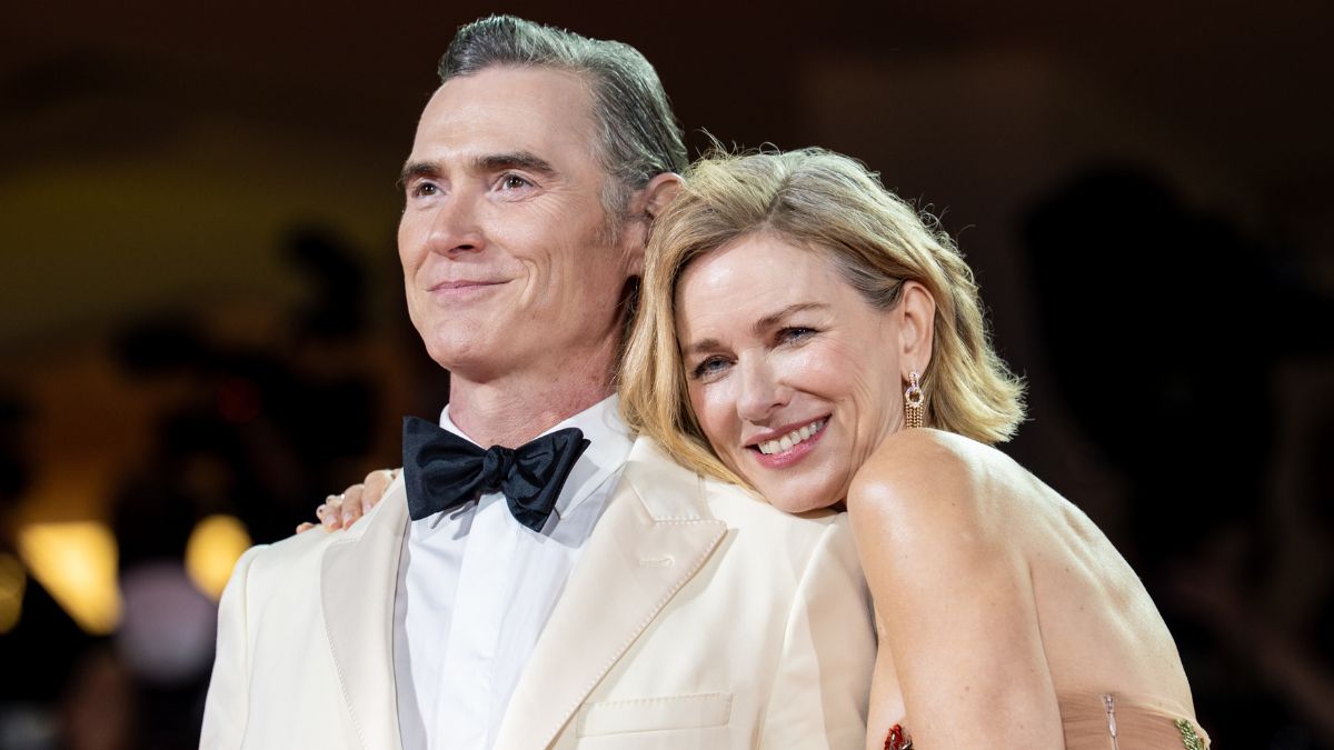 Naomi Watts e Billy Crudup, più complici che mai a Venezia 2025: ecco il loro red carpet di coppia con Look matchy matchy! Naomi Watts e Billy Crudup, più complici che mai a Venezia 2025: ecco il loro red carpet di coppia con Look matchy matchy!