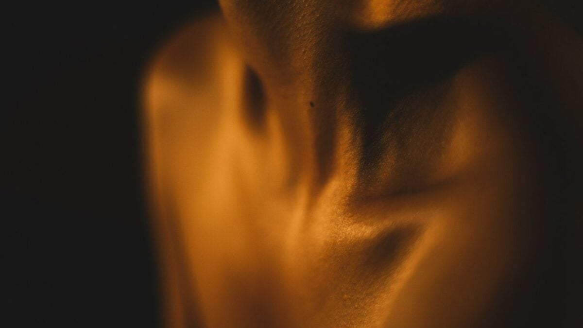 Bodycare, nutrimento e profumo: 5 oli corpo perfetti per idratare d’estate