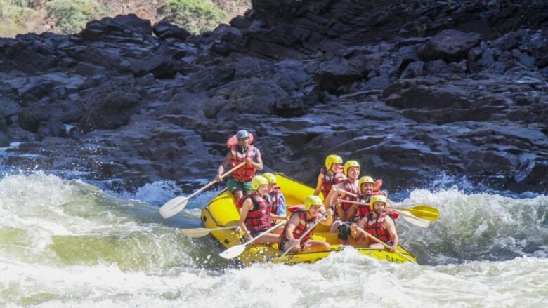 Rafting nel cuore verde d’Italia: i percorsi più emozionanti tra Umbria e Toscana