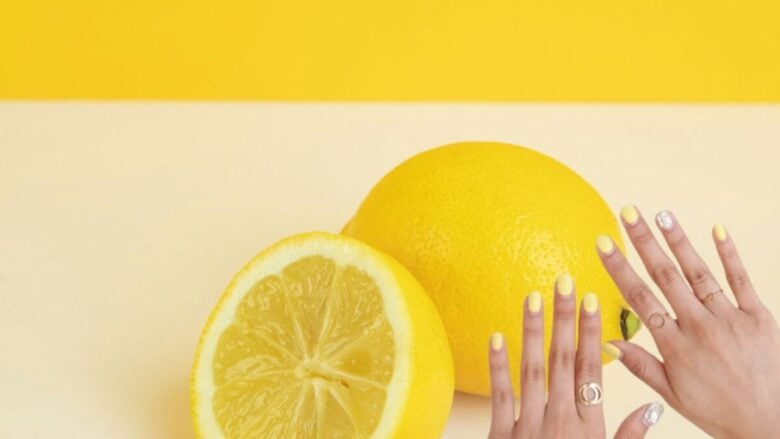 Unghie: è questo il colore top per l’estate 2025