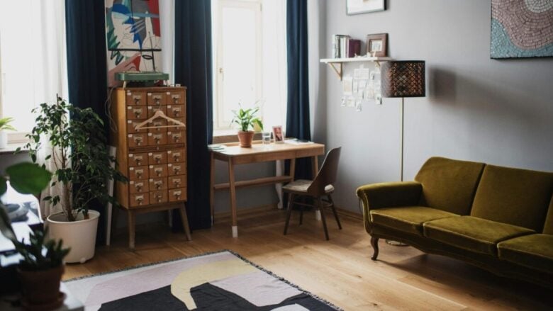 Il mix perfetto: come i dettagli vintage arricchiscono una casa moderna