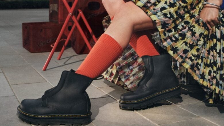 Con le nuove Zebzag, Dr.Martens ridefinisce il concetto di comodità
