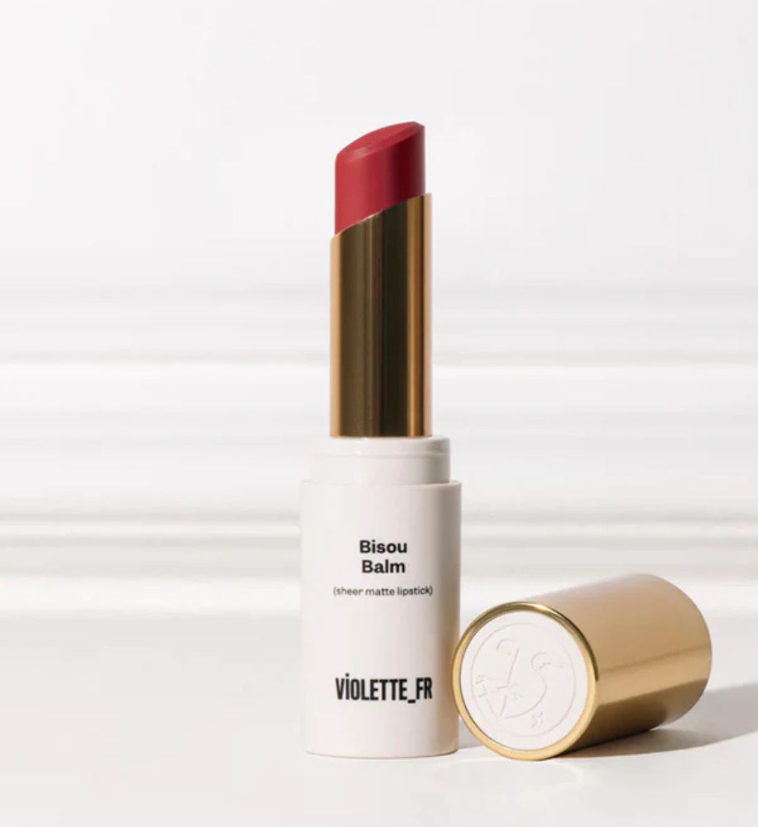 Il rossetto ora è sfumato: ecco come ricreare l’effetto labbra appena baciate