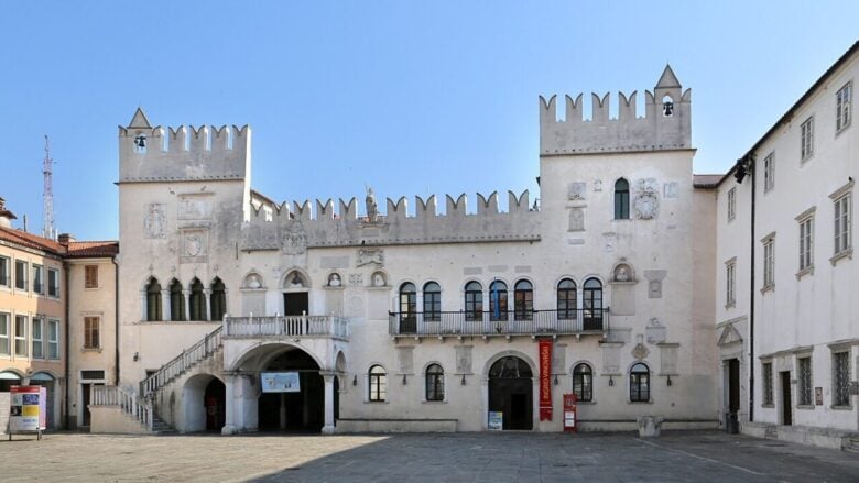 A pochissimi passi dall’Italia, questa città slovena è davvero una bellezza