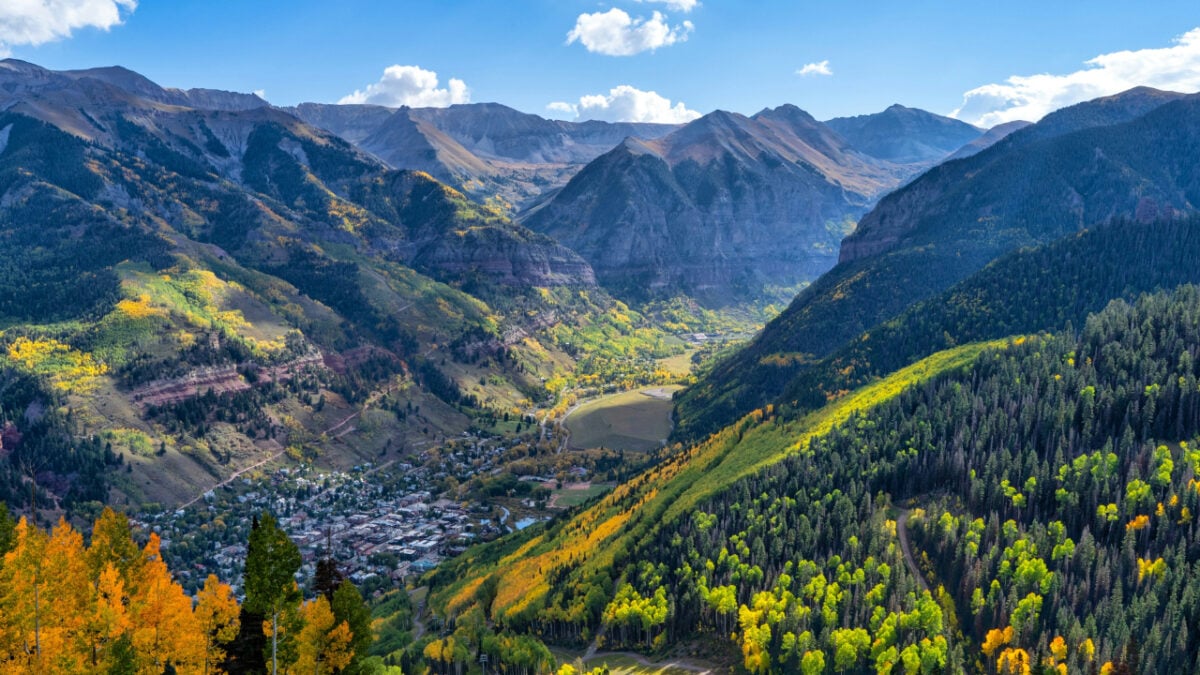 Alla scoperta di Gressoney-Saint-Jean, un piccolo borgo della Valle d’Aosta davvero caratteristico