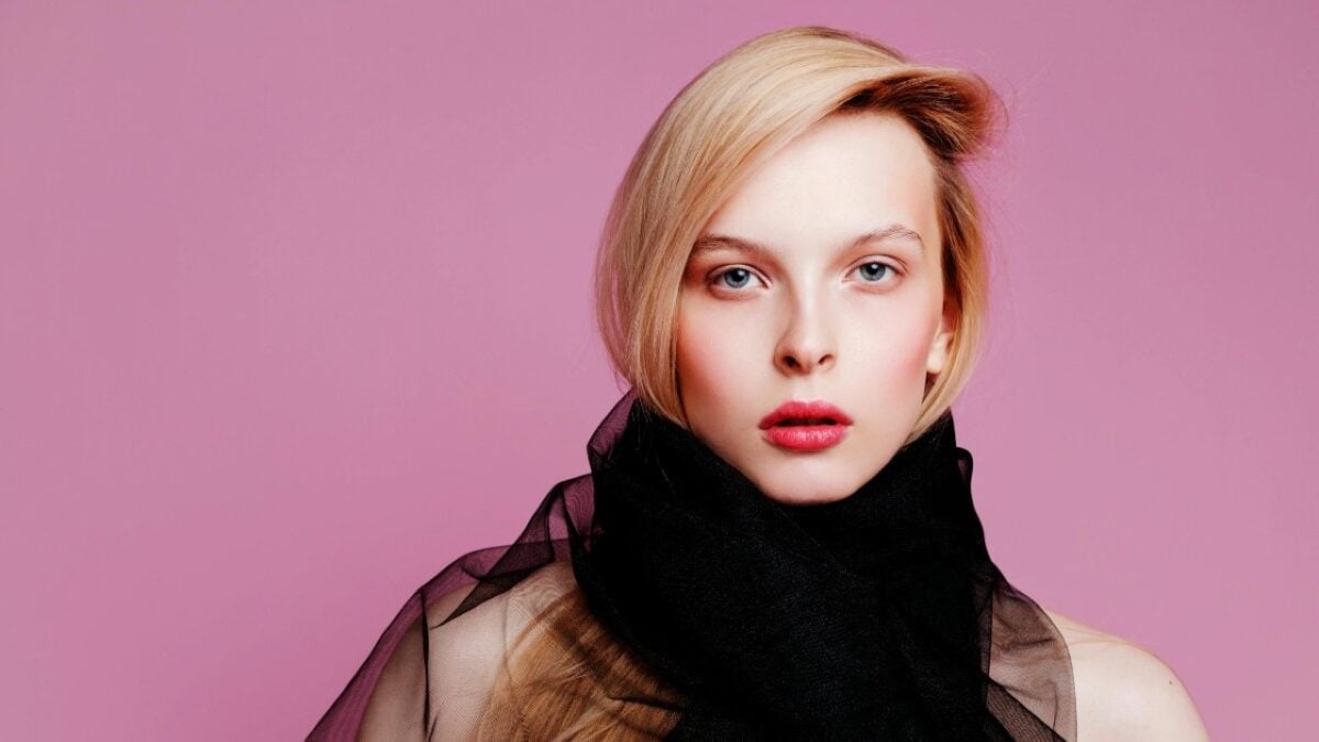 Matita bianca: tutti i segreti per un make up naturale e sofisticato
