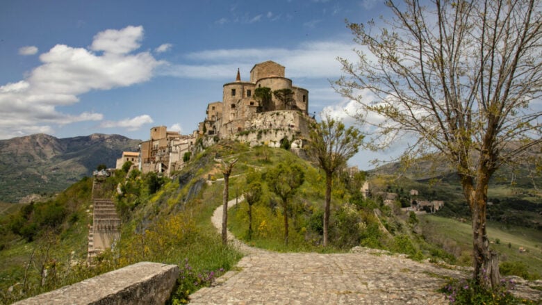 Il borgo Petralia Soprana è una gemma dell’entroterra siciliano tutto da esplorare