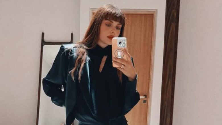 Annalisa lancia un nuovo trend per l’autunno con le scarpe trasparenti: ma quanto costano!