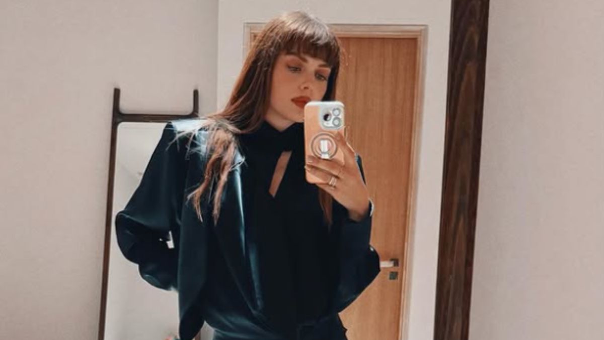 Annalisa lancia un nuovo trend per l’autunno con le scarpe trasparenti: ma quanto costano!