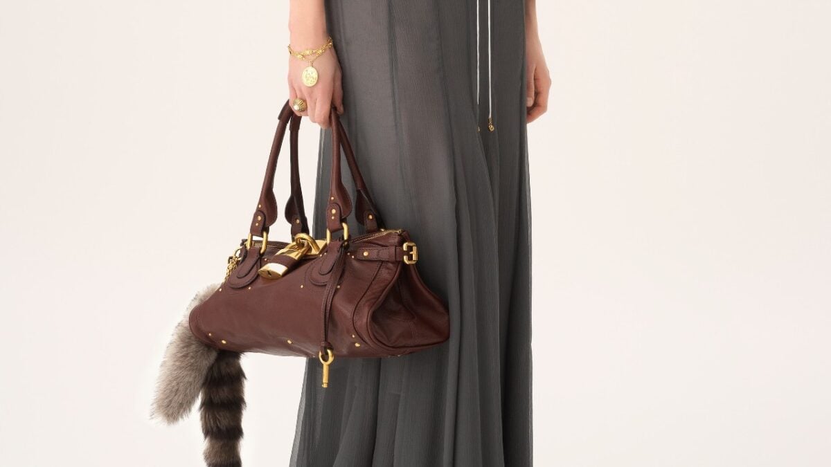 La Borsa che vogliono tutti per l’Autunno 2025: pratica ed elegante è firmata Chloé