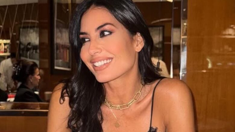 Elisabetta Gregoraci sfoggia l’abito lingerie in pizzo di super tendenza per questa stagione: compralo subito!